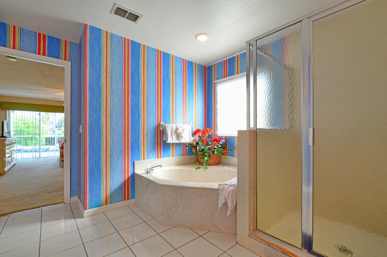 Mickey'S Lake Villa Orlando Exterior photo